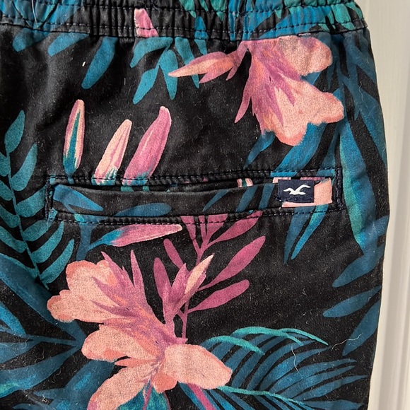 Mens Hollister “Hawaiian Jogger Shorts, mens size S - Picture 5 of 11